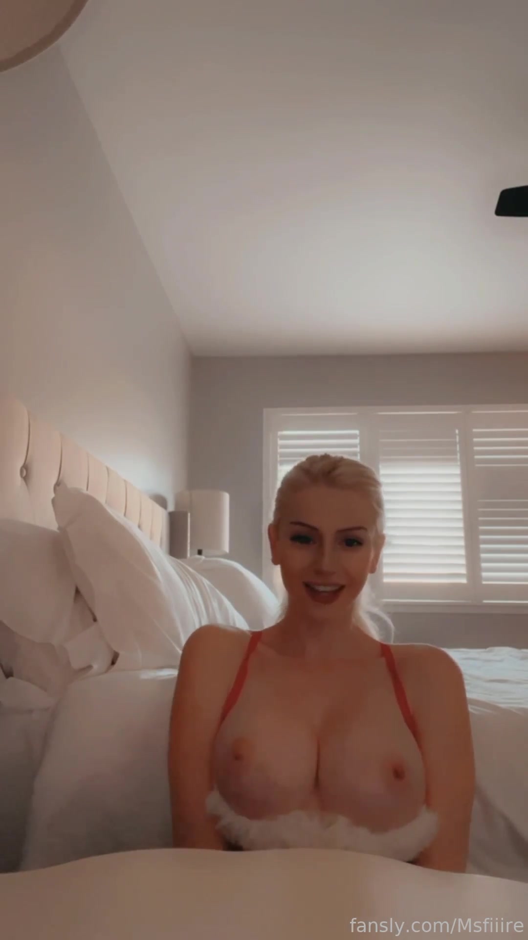 Msfiiire Nude Boobs Christmas Fansly Video Leaked
