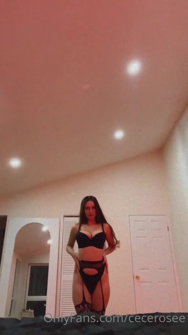Ms Puiyi Vibrator Masturbation Video Leaked