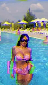 Tamara Bojanic sexy show erotic body with her friend