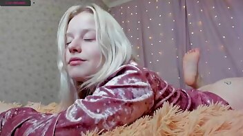 babygirlykisses Chaturbate webcam porno video