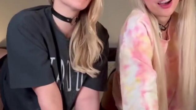 Mia Malkova Waifumiia Lesbian Sex OnlyFans Video Leaked