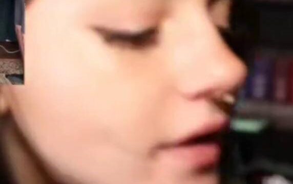 lilmochidoll Close-Up Blowjob OnlyFans Video Leaked