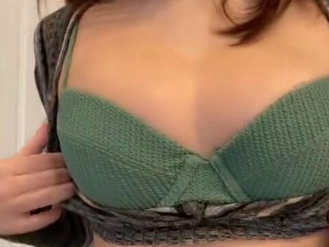 Zipos Boobs Reveal Topless Onlyfans Video Leaked